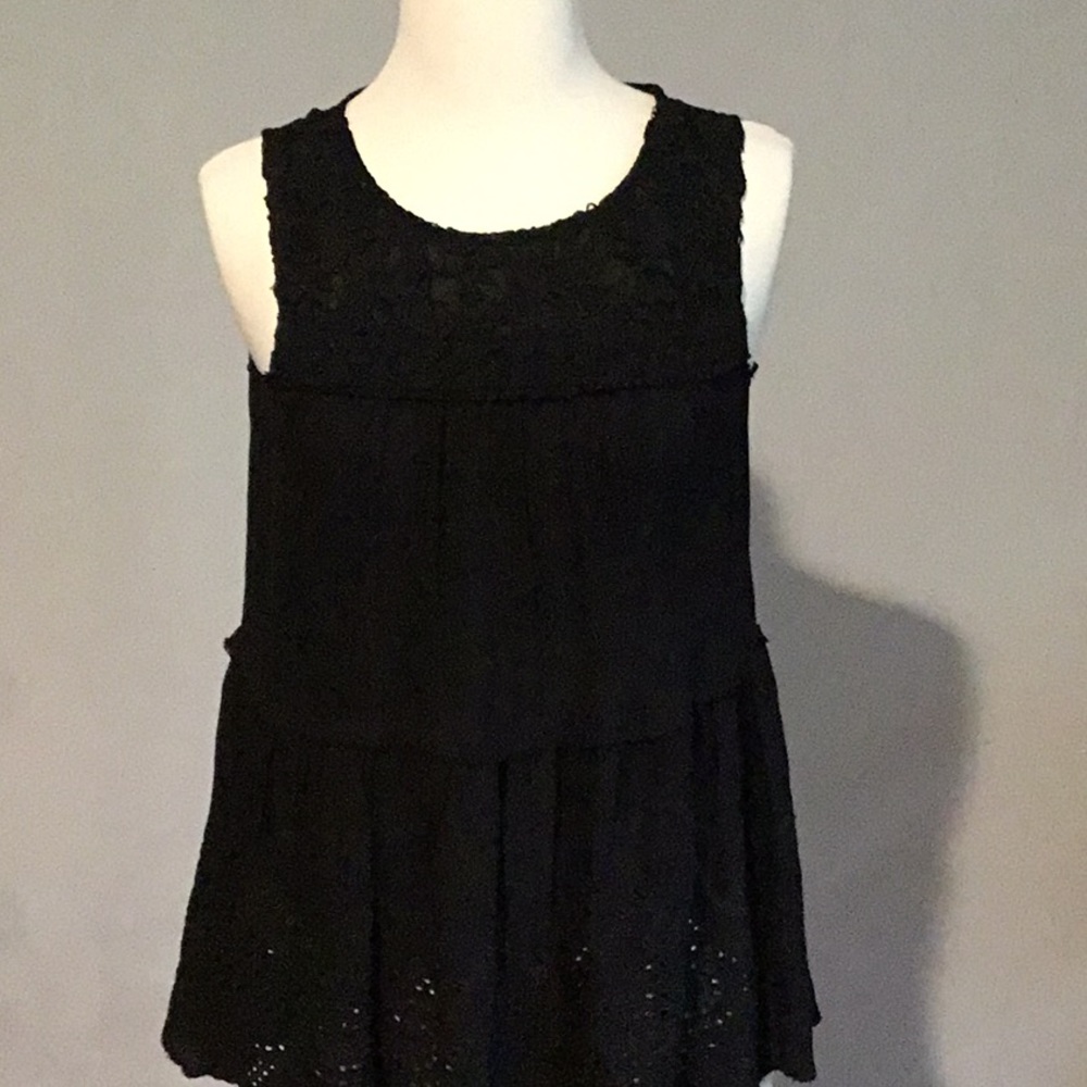 Knox Rose black tiered bohemian top
